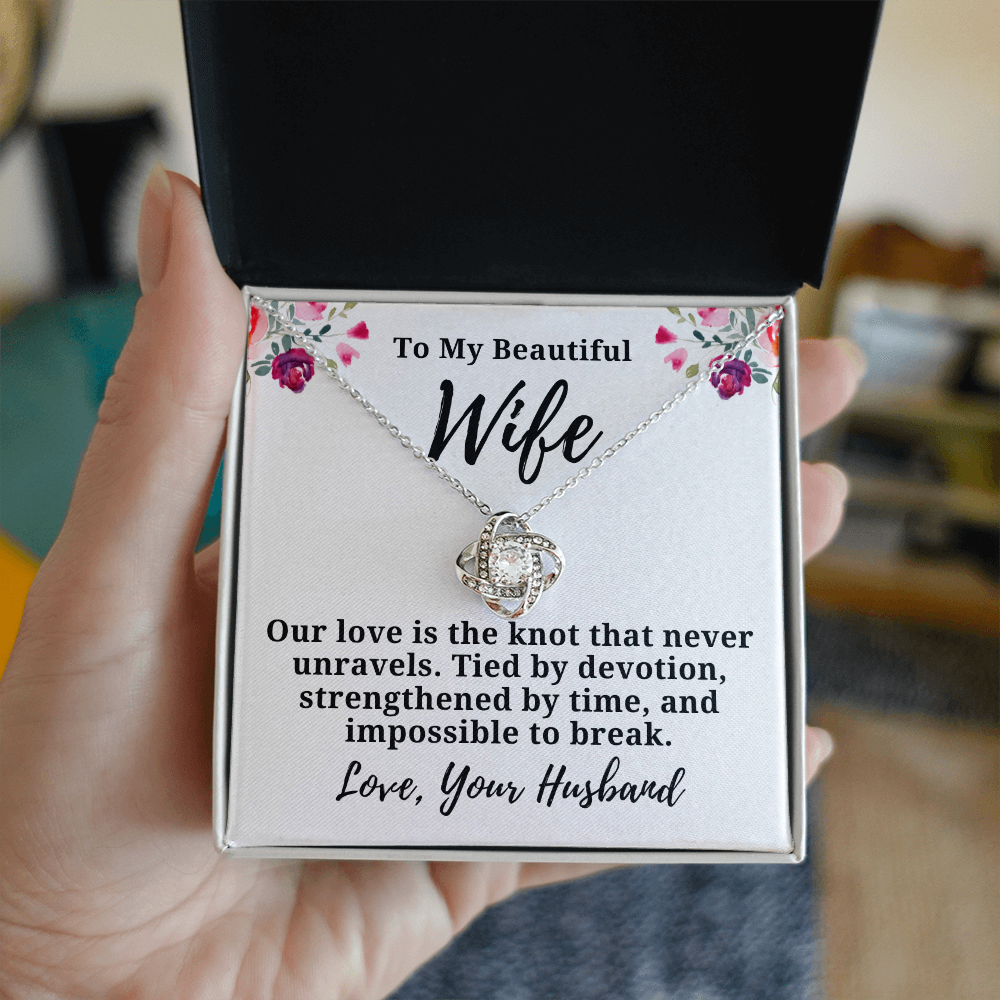 Love Never Unravels Necklace